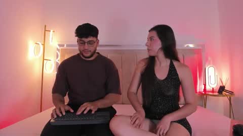 MikeAndLucy online show from October 16, 2025, 1:34 pm