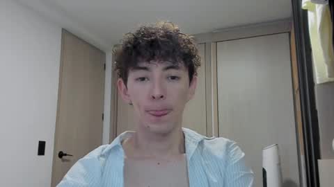 Mikebelf4 online show from September 19, 2025, 10:43 pm