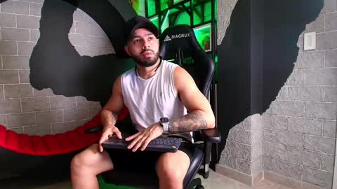 Mike Blare online show from January 8, 2025, 7:13 pm