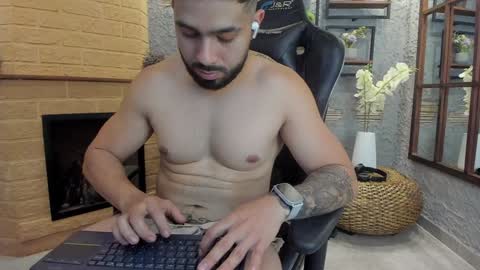 Mike Blare online show from January 30, 2025, 10:30 pm