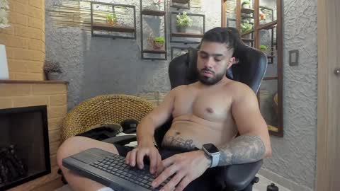 Mike Blare online show from January 31, 2025, 7:51 pm