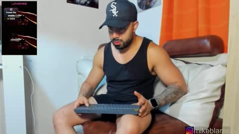 Snapshot of mikeblaree chatting on February 3, 2026, 2:53 am mikeblaree online show from February 3, 2026, 2:53 am