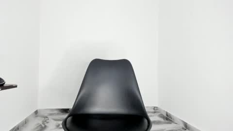 Snapshot of mikee_scooth chatting on February 20, 2026, 6:52 pm mikee_scooth online show from February 20, 2026, 6:52 pm