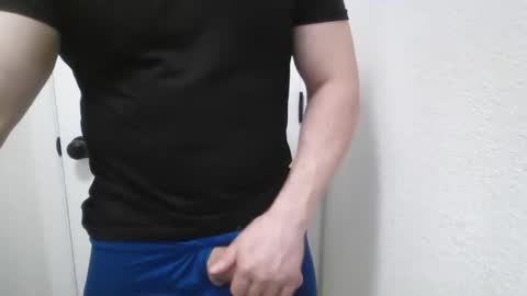 mikehannigan123 online show from February 12, 2026, 8:42 am