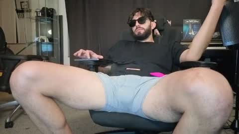 mikehawk1589 online show from April 13, 2026, 8:31 am