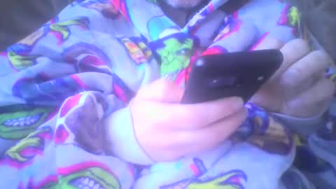 Snapshot of mikehockishuge9 chatting on January 19, 2025, 1:01 pm mikehockishuge9 online show from January 19, 2025, 1:01 pm