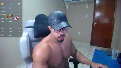 Snapshot of mikehotk chatting on December 14, 2024, 8:23 am mikehotk online show from December 14, 2024, 8:23 am