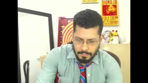 Snapshot of mikeriverx chatting on February 23, 2025, 8:44 pm mikeriverx online show from February 23, 2025, 8:44 pm