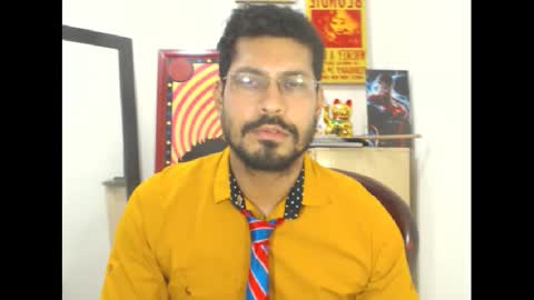 Snapshot of mikeriverx chatting on October 12, 2025, 12:53 am mikeriverx online show from October 12, 2025, 12:53 am