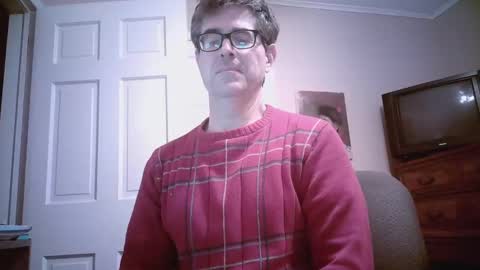 Snapshot of mikewulds chatting on February 24, 2025, 12:20 am Mike online show from February 24, 2025, 12:20 am