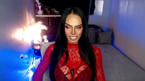 Snapshot of mikeyalawi03 chatting on May 19, 2026, 5:19 pm Mistress MikeyAlawi online show from May 19, 2026, 5:19 pm