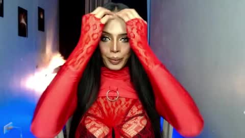 Snapshot of mikeyalawi03 chatting on July 20, 2026, 2:15 am Mistress MikeyAlawi online show from July 20, 2026, 2:15 am