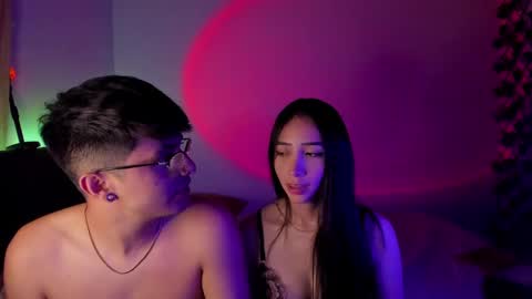 VIOLETAMIKE online show from February 20, 2025, 11:10 pm