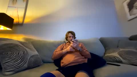 mikeywhite123 online show from March 5, 2025, 8:10 am