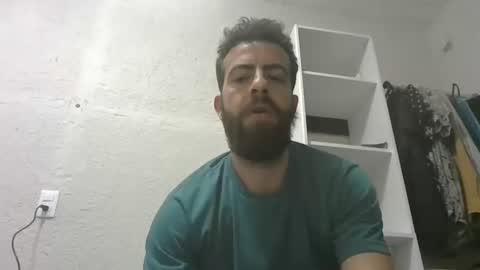 Snapshot of mikezorn chatting on April 7, 2026, 8:59 am mikezorn online show from April 7, 2026, 8:59 am