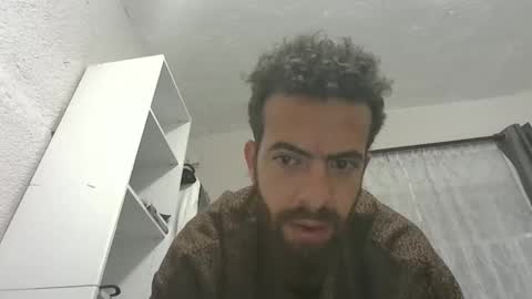 Snapshot of mikezorn chatting on April 16, 2026, 8:26 am mikezorn online show from April 16, 2026, 8:26 am