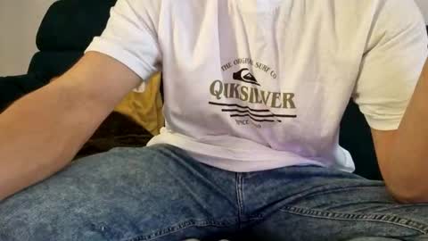 mikhael767676 online show from April 21, 2026, 5:14 am