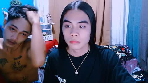 Snapshot of mikhayla_and_zeus_room chatting on December 26, 2024, 2:37 pm Mikhayla and Zeus online show from December 26, 2024, 2:37 pm