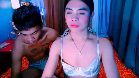 Snapshot of mikhayla_and_zeus_room chatting on February 19, 2025, 4:12 am Mikhayla and Zeus online show from February 19, 2025, 4:12 am