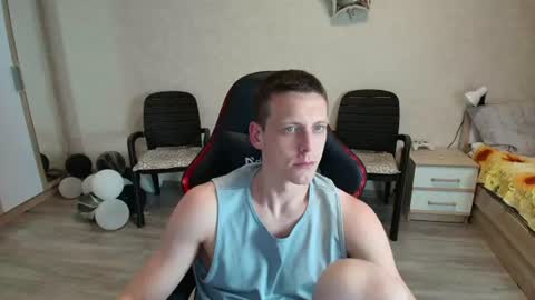 Snapshot of mikimaus0101 chatting on June 24, 2026, 12:09 am Michael online show from June 24, 2026, 12:09 am