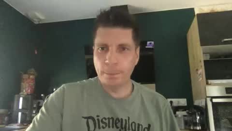 miklp8463 online show from March 3, 2026, 12:44 pm