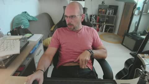 mikmik91 online show from July 20, 2026, 2:08 pm