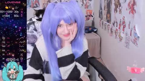 Snapshot of miku_bunny chatting on February 13, 2025, 8:27 am Miku online show from February 13, 2025, 8:27 am