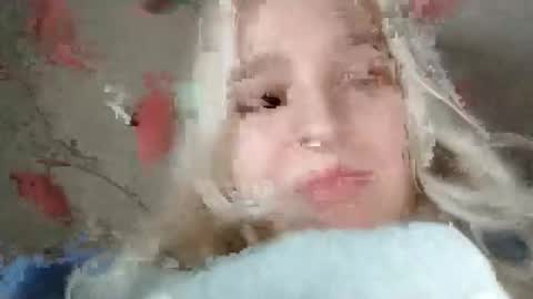 Mila 420 online show from April 13, 2026, 12:32 pm