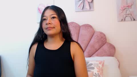 Snapshot of mila_adamss chatting on May 31, 2026, 10:55 am mila_adamss online show from May 31, 2026, 10:55 am