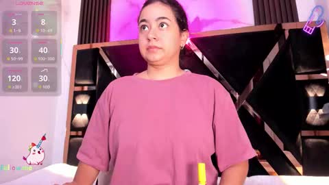 Snapshot of mila_clum chatting on February 1, 2026, 3:32 pm Camila online show from February 1, 2026, 3:32 pm