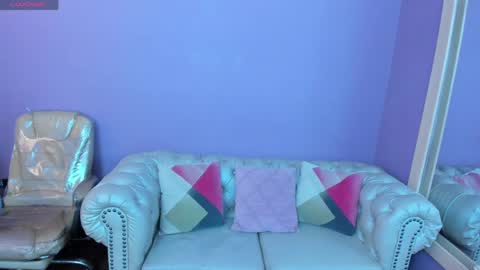 Mila and samy online show from May 17, 2026, 12:01 pm