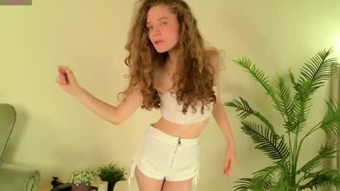 Mila online show from May 16, 2026, 7:27 am