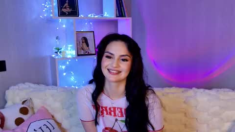 Mila online show from March 12, 2026, 2:12 pm