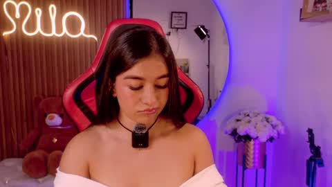 Mila online show from August 2, 2026, 11:25 pm