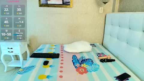 miladiosa online show from November 4, 2025, 12:15 pm