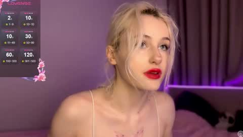 Snapshot of milaelin chatting on January 12, 2026, 7:30 pm Mila online show from January 12, 2026, 7:30 pm