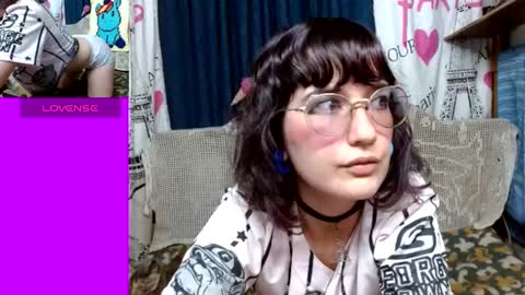 Mila-Lunala online show from September 17, 2025, 9:38 pm