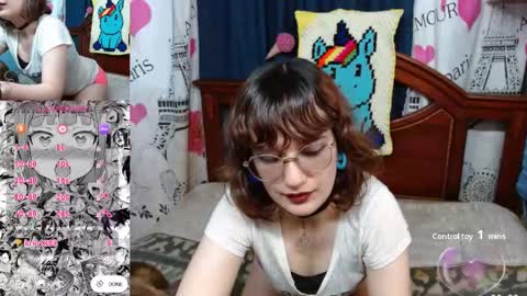 Mila-Lunala online show from October 17, 2025, 7:38 pm
