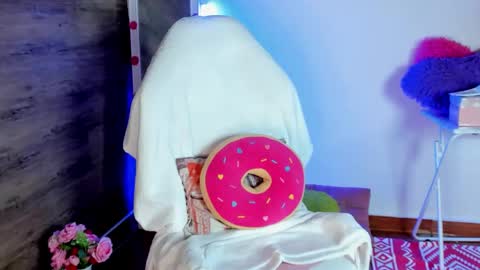  Nice To Meet you  Welcome here online show from November 7, 2025, 9:26 pm