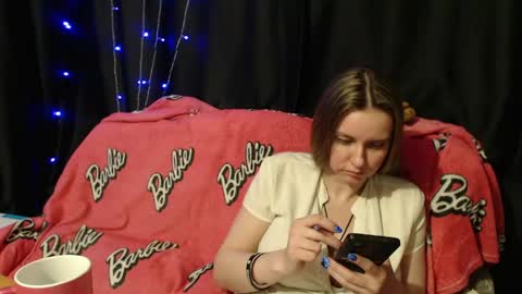 MilAna online show from April 27, 2026, 7:01 pm