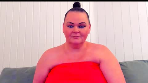 Lana online show from January 9, 2026, 1:36 pm