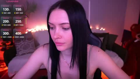 Milana online show from April 13, 2026, 1:16 pm