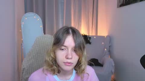 Snapshot of milanarayy chatting on June 29, 2026, 5:25 am Milaray online show from June 29, 2026, 5:25 am