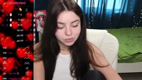 Snapshot of milania_hot_foxy chatting on February 20, 2025, 1:19 pm Mila online show from February 20, 2025, 1:19 pm