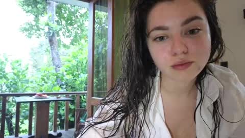 Snapshot of milania_hot_foxy chatting on February 28, 2025, 11:47 am Mila online show from February 28, 2025, 11:47 am