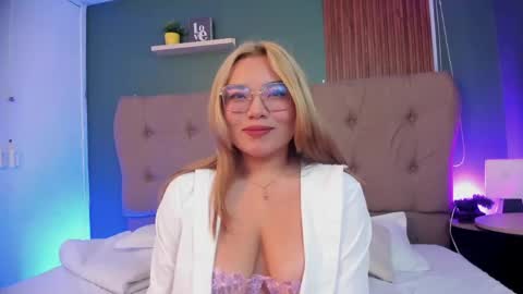 milanii  online show from June 10, 2026, 11:20 am