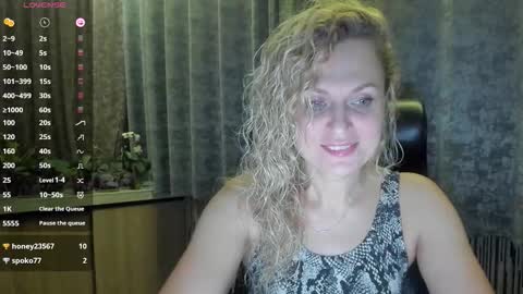 Snapshot of milanna_x chatting on October 1, 2025, 7:42 pm milanna_x online show from October 1, 2025, 7:42 pm