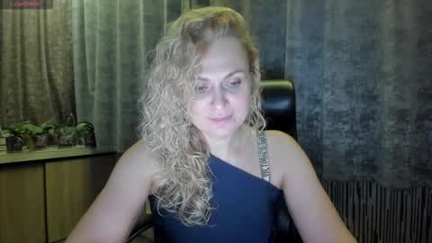 Snapshot of milanna_x chatting on October 29, 2025, 7:04 pm milanna_x online show from October 29, 2025, 7:04 pm