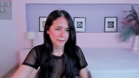 Mila Rose online show from January 28, 2025, 12:00 pm