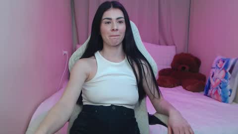 Snapshot of milasecretsss chatting on March 2, 2026, 1:07 pm milasecretsss online show from March 2, 2026, 1:07 pm